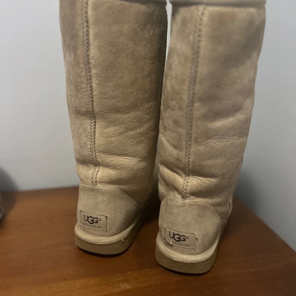UGG Australia Classic Tall Boots Sand Beige Suede Shearling Women’s Size 7 - Picture 3 of 5